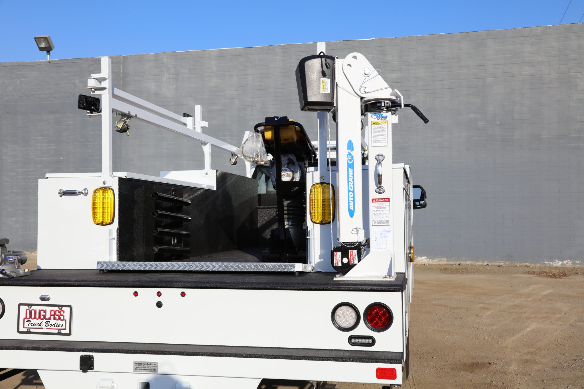 Auto Crane EC2 Electric Crane Douglass Truck Bodies