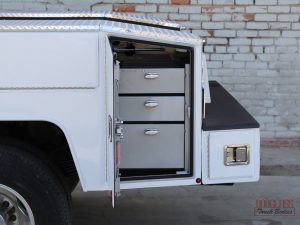 Douglass-hauler-body-43908-13_medium