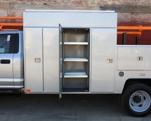 Custom service body 67012_17